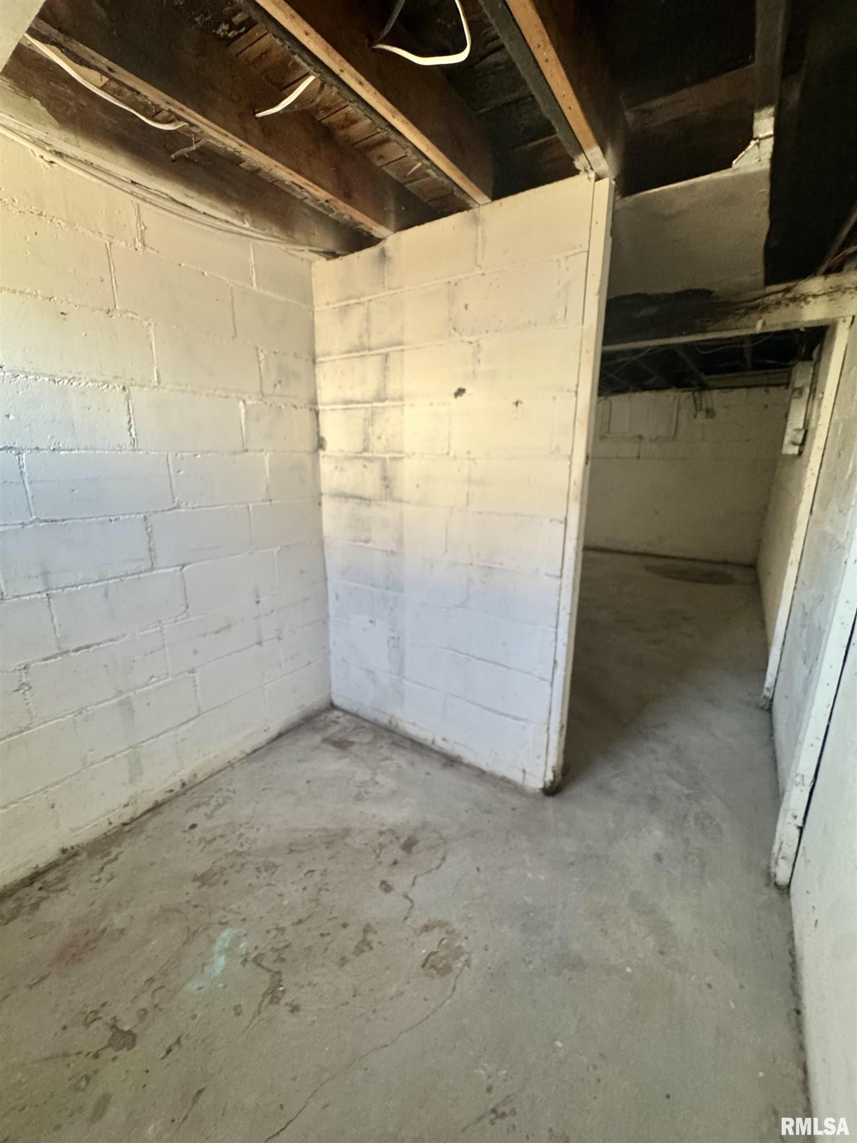 1215 18th Avenue Rock Island, IL 61201 - Photo 16 of 17