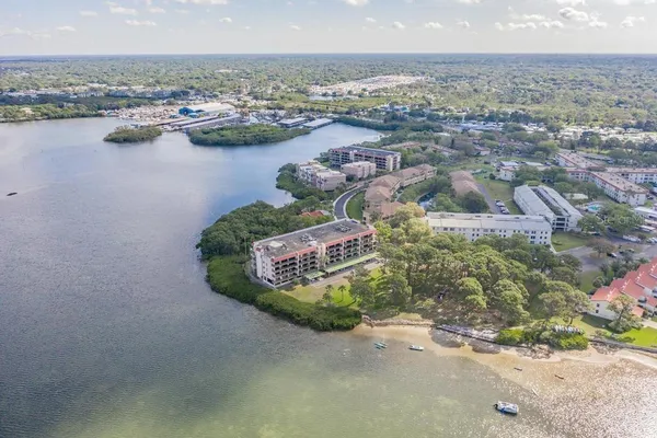 $330,000 | 2700 Bayshore Boulevard, Unit 542, Dunedin, FL 34698