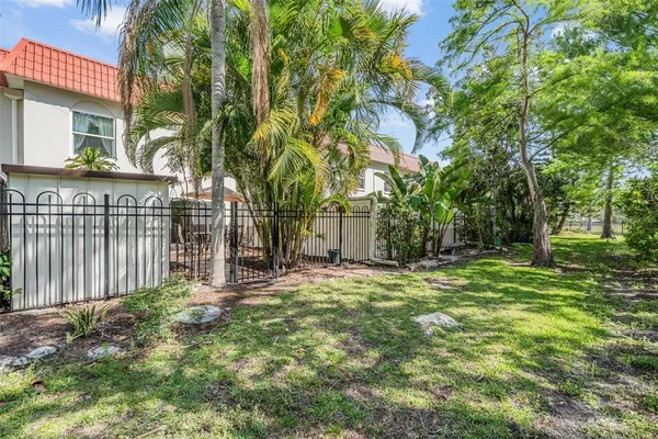 $330,000 | 2700 Bayshore Boulevard, Unit 542, Dunedin, FL 34698
