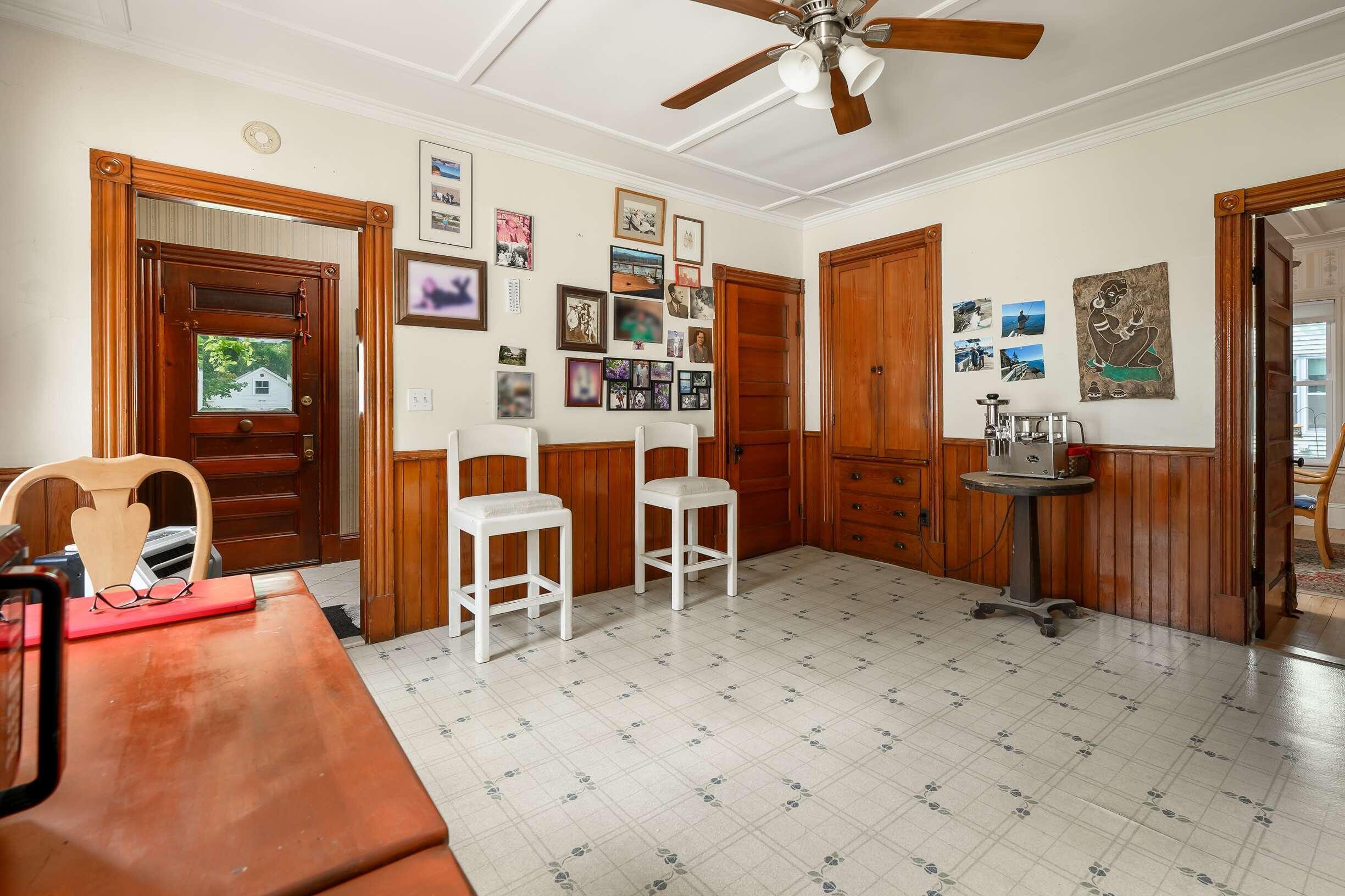 526 Main Street Sanford, ME 04083 - Photo 13 of 33 Kitchen Built-Ins
