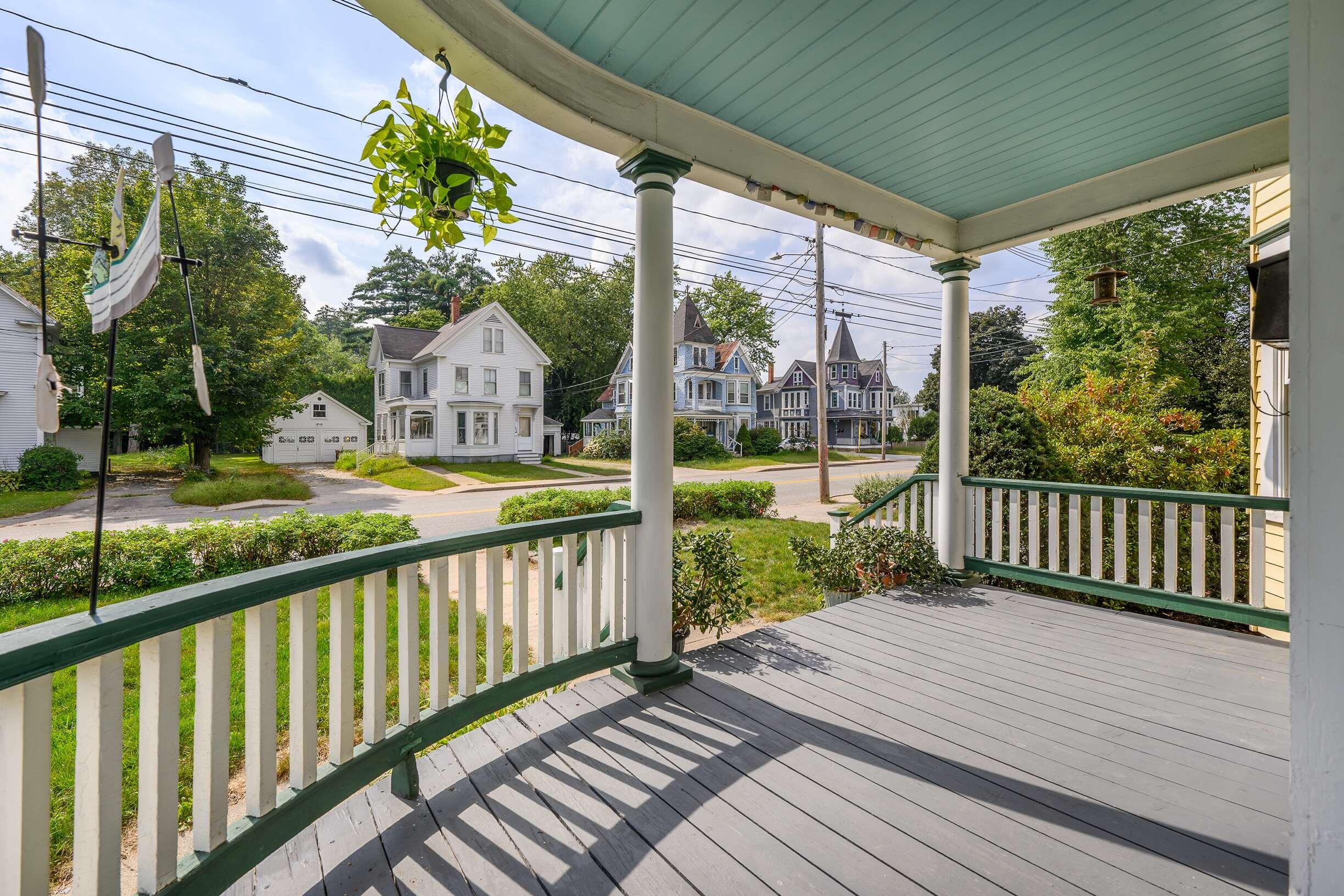 526 Main Street Sanford, ME 04083 - Photo 5 of 33 Nice Details