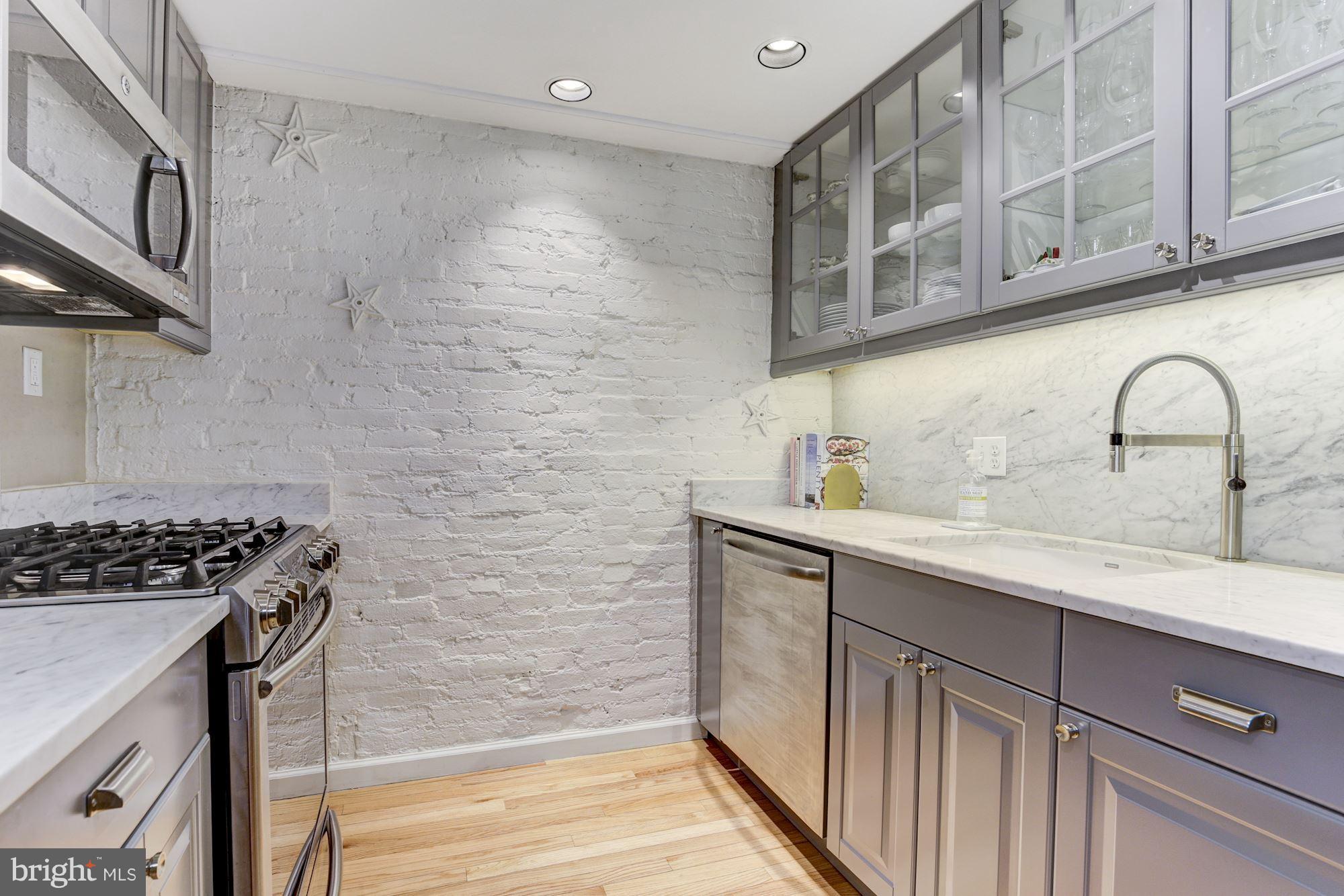 708 9th Street Southeast Washington, DC 20003 - Photo 7 of 17 Gourmet Kitchen