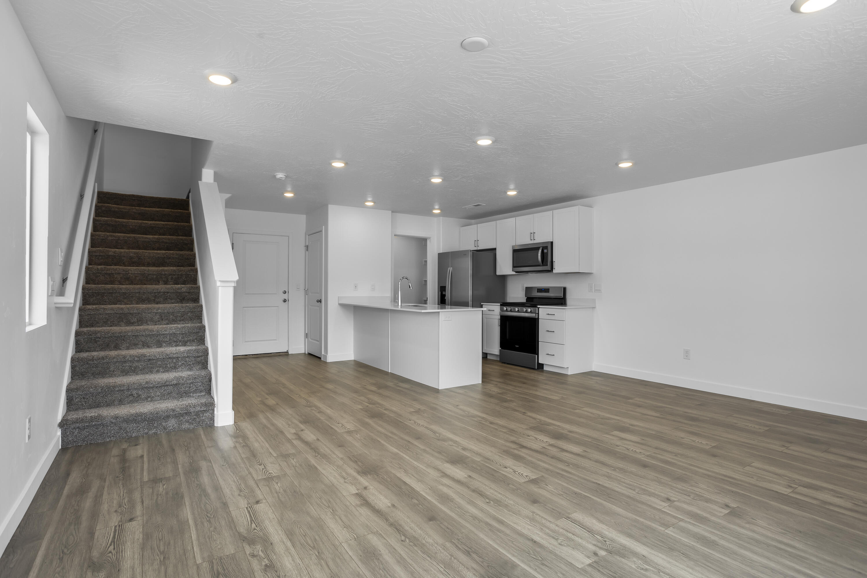 2214 Wolverine Way, Unit 2526 Washington, UT 84780 - Photo 6 of 52 R6__2219