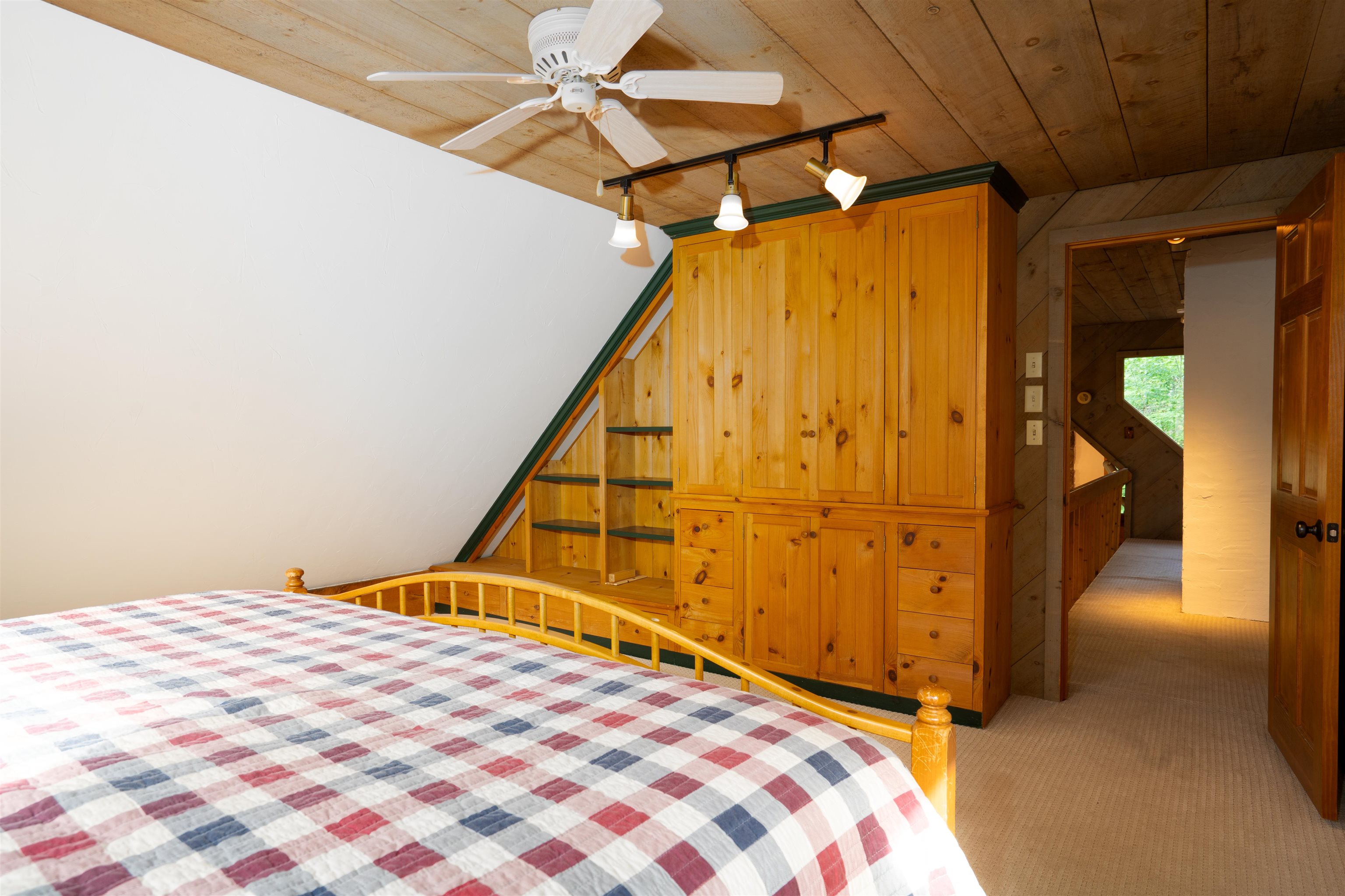 21 Burnt Hill Road Winhall, VT 05340 - Photo 14 of 28