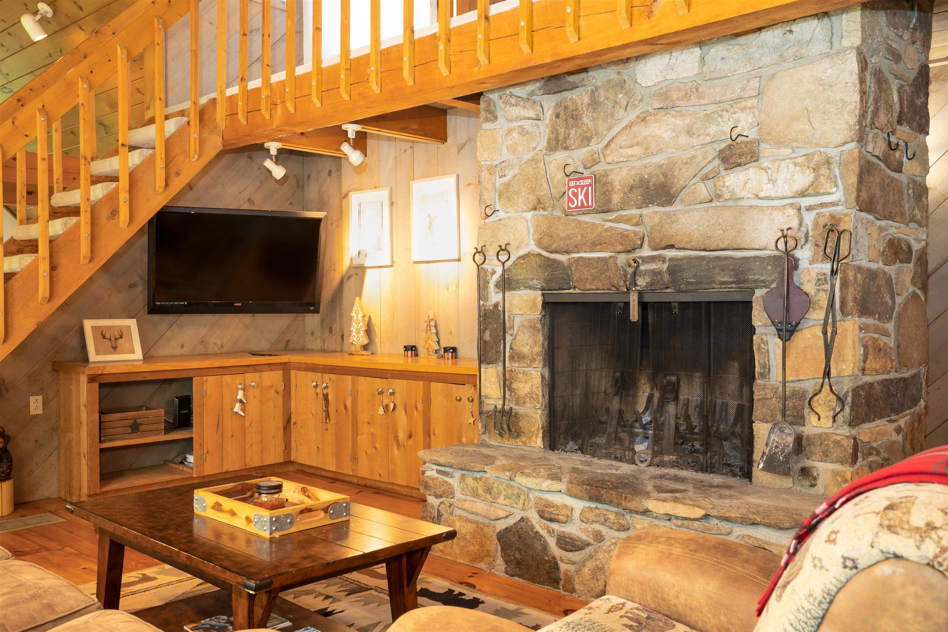 21 Burnt Hill Road Winhall, VT 05340 - Photo 8 of 28