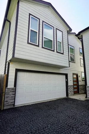 $325,000 | 2718 Anita Street, Houston, TX 77004