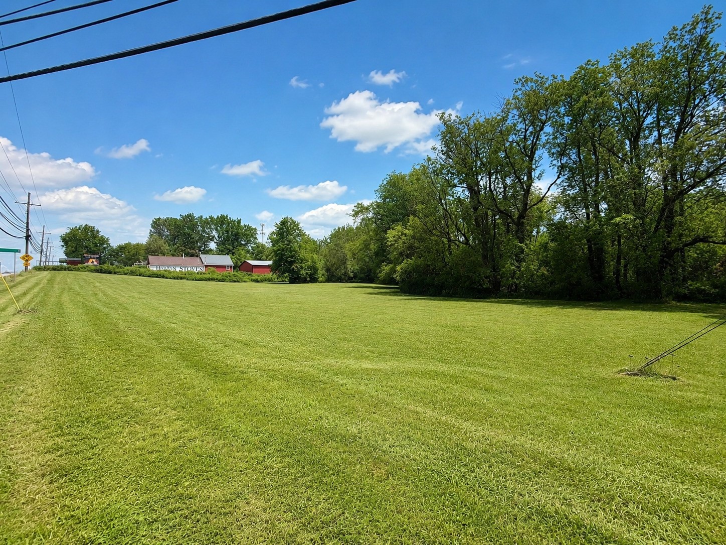 2042 Wager Road Erie, PA 16509 - Photo 5 of 9 Gallery Image 5