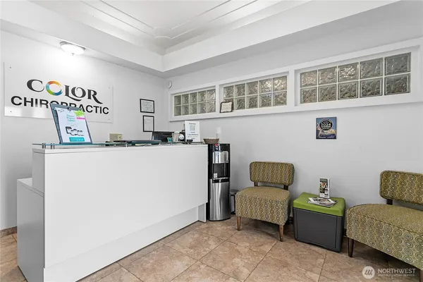 $2,700 | 1200 Lakeway Drive, Unit 3, Bellingham, WA 98229