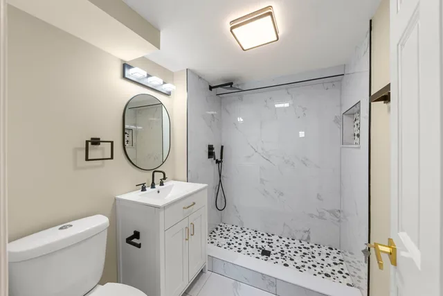 $375,000 | 1335 Wesley Avenue, Berwyn, IL 60402