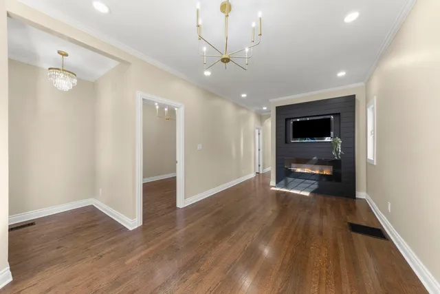 $375,000 | 1335 Wesley Avenue, Berwyn, IL 60402