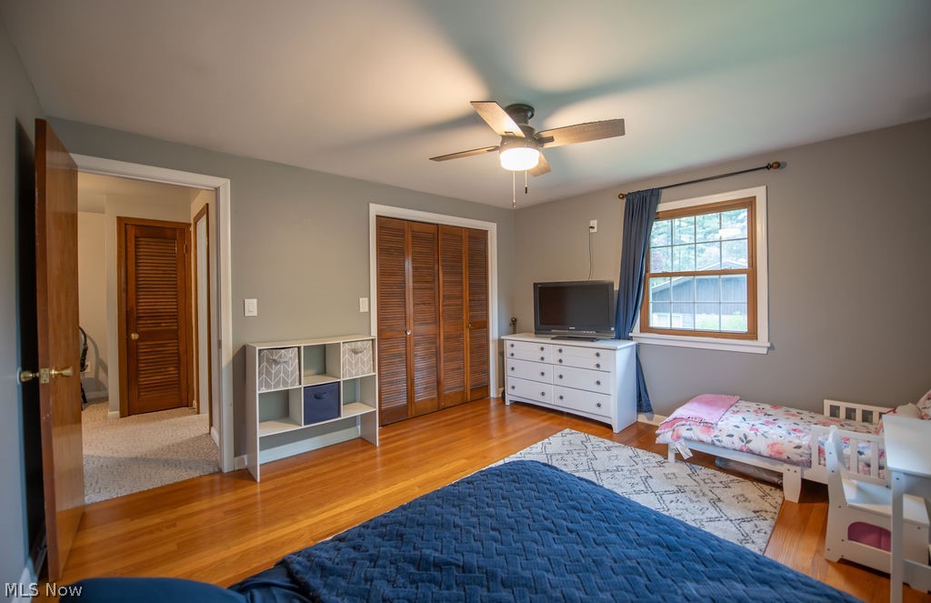 827 East 5th Street Dover, OH 44622 - Photo 28 of 38 View of bedroom area