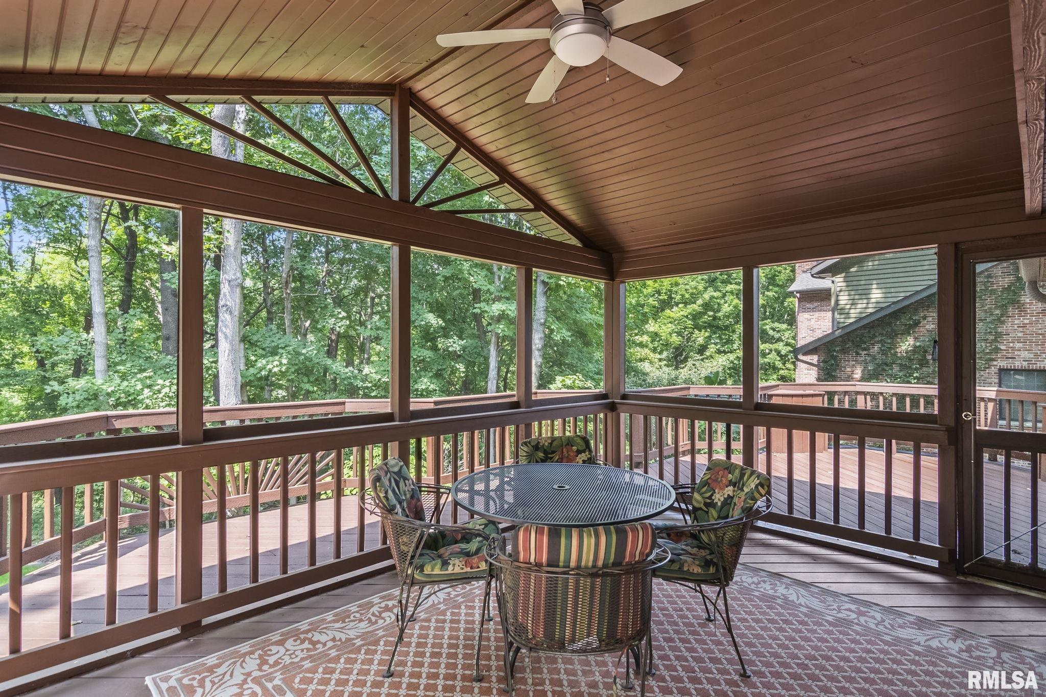 421 Natchez Trace Springfield, IL 62711 - Photo 16 of 36