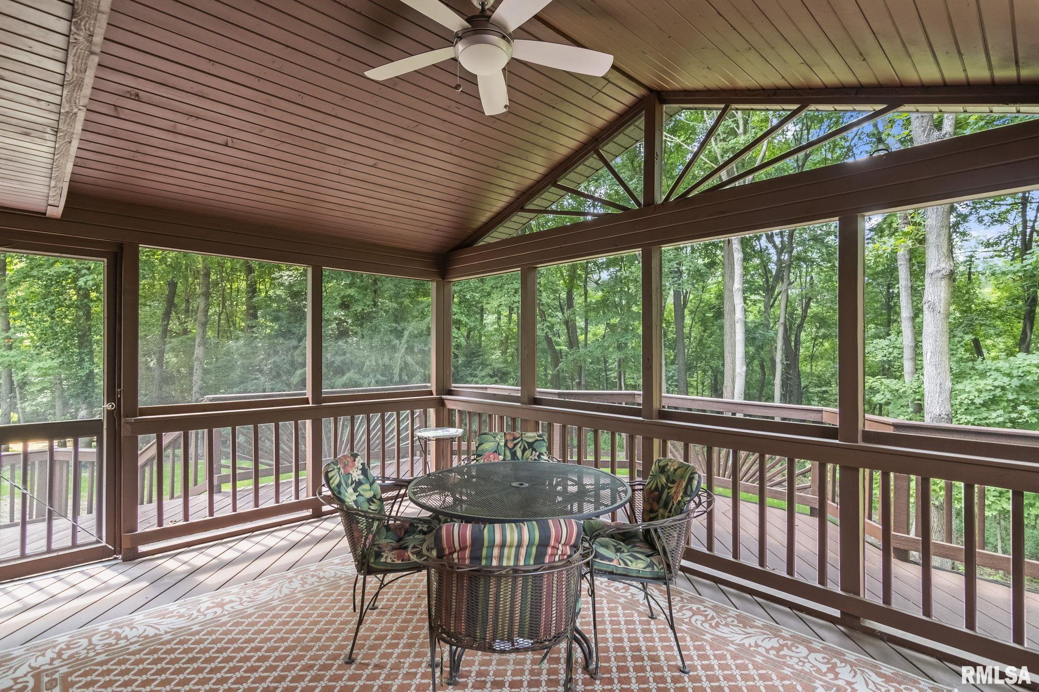 421 Natchez Trace Springfield, IL 62711 - Photo 17 of 36