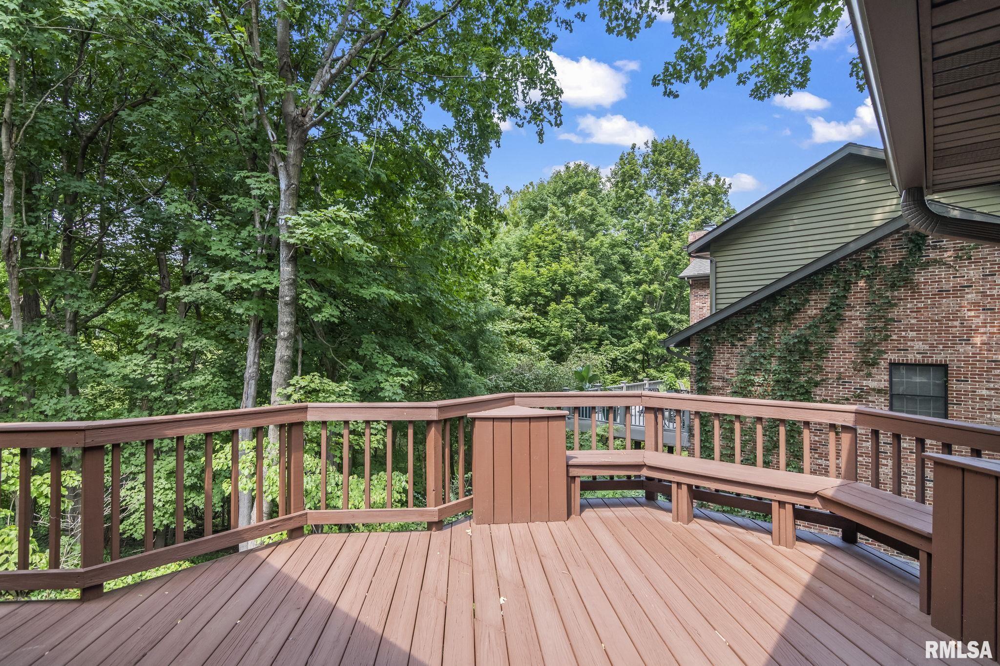 421 Natchez Trace Springfield, IL 62711 - Photo 19 of 36