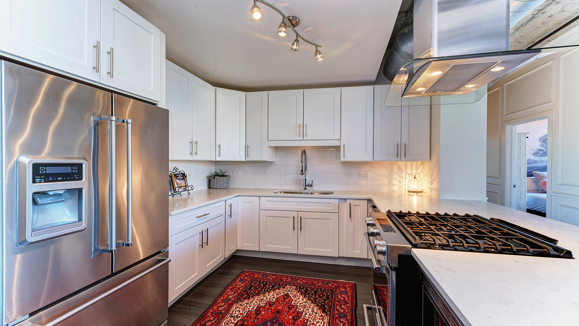 50 East 16th Street, Unit 1405 Chicago, IL 60616 - Photo 4 of 36