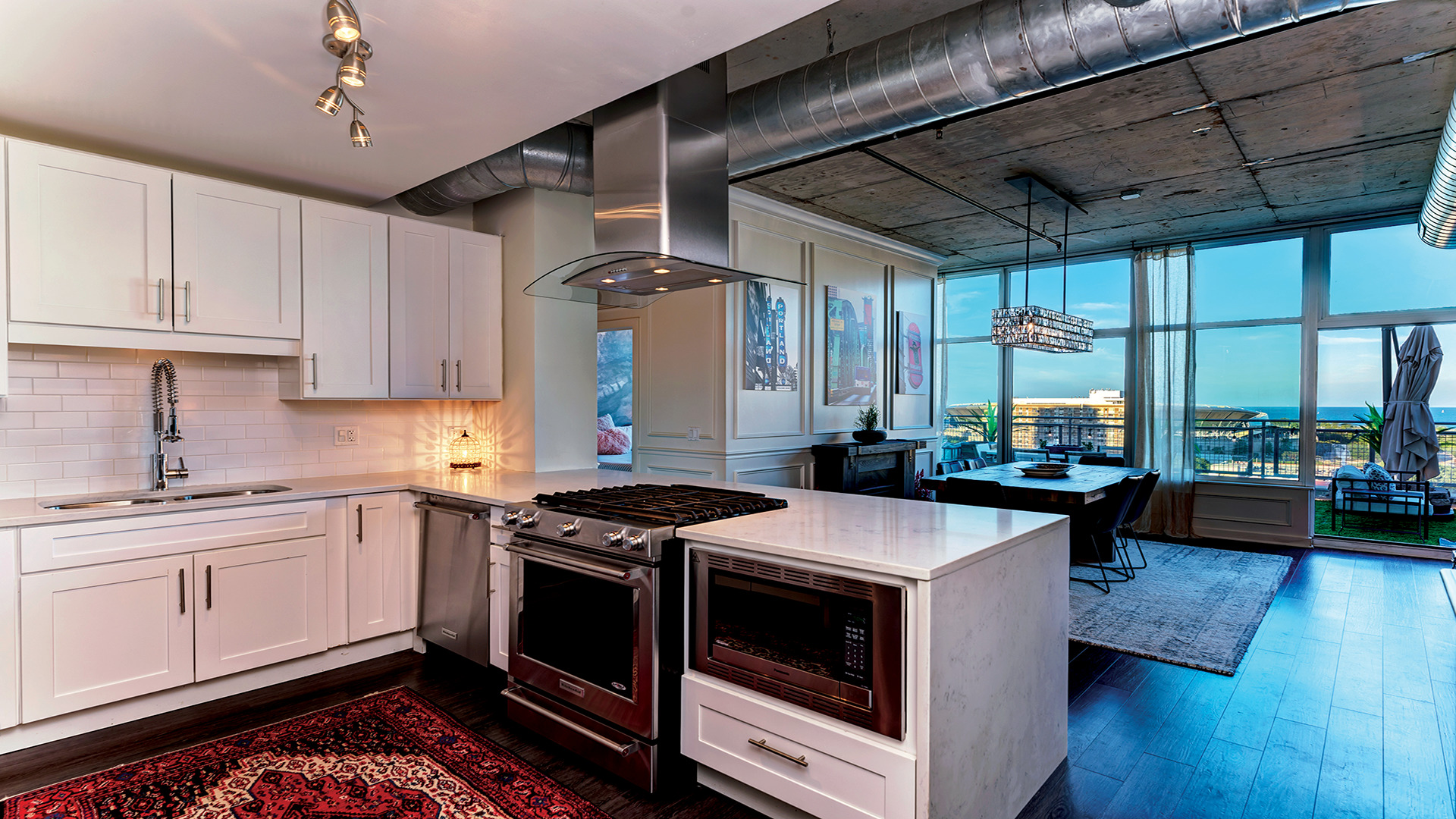 50 East 16th Street, Unit 1405 Chicago, IL 60616 - Photo 5 of 36