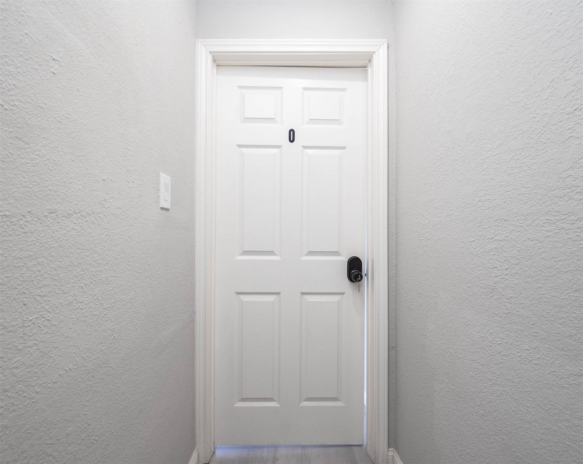 4356 A Phlox Street, Unit R1 Houston, TX 77051 - Photo 11 of 27