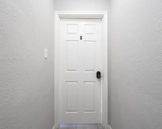 $800 | 4356 A Phlox Street, Unit R1, Houston, TX 77051