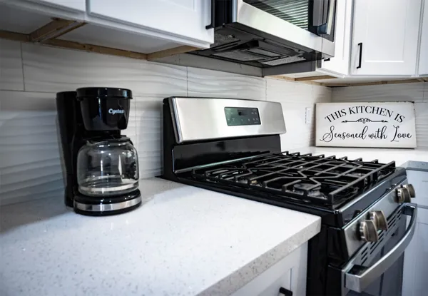 $596 | 4356 A Phlox Street, Unit R1, Houston, TX 77051