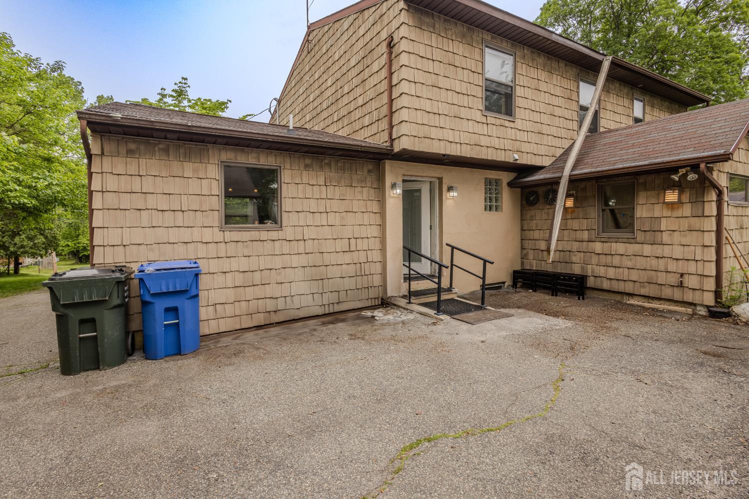 170 Jordan Road Colonia, NJ 07067 - Photo 18 of 36 a view of a house