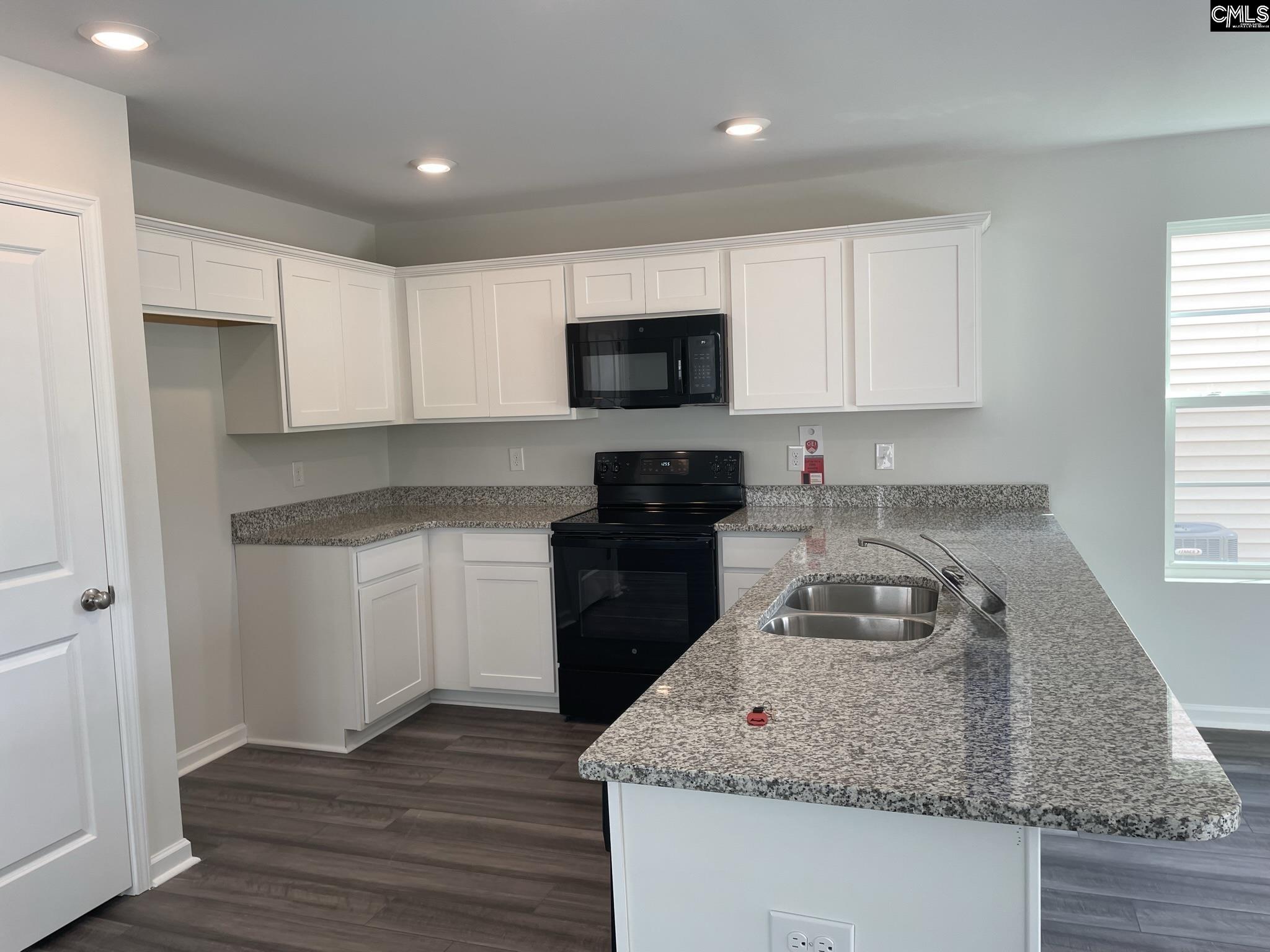 422 Eclipse Lane Elgin, SC 29045 - Photo 2 of 12