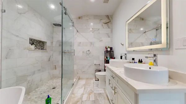 $299,500 | 827 Dondell Street, Channelview, TX 77530