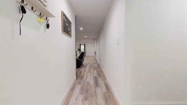 $299,500 | 827 Dondell Street, Channelview, TX 77530