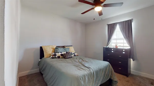 $299,500 | 827 Dondell Street, Channelview, TX 77530