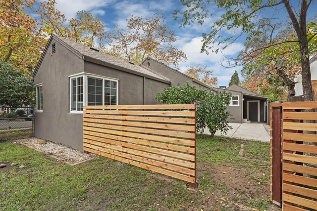 $348,800 | 2400 Forrest Street, Sacramento, CA 95815