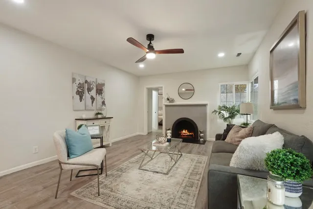 $348,800 | 2400 Forrest Street, Sacramento, CA 95815