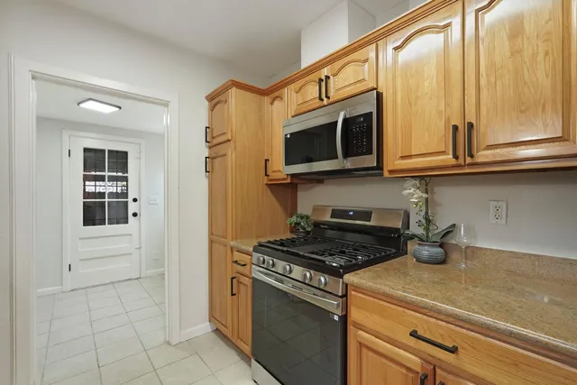 $348,800 | 2400 Forrest Street, Sacramento, CA 95815