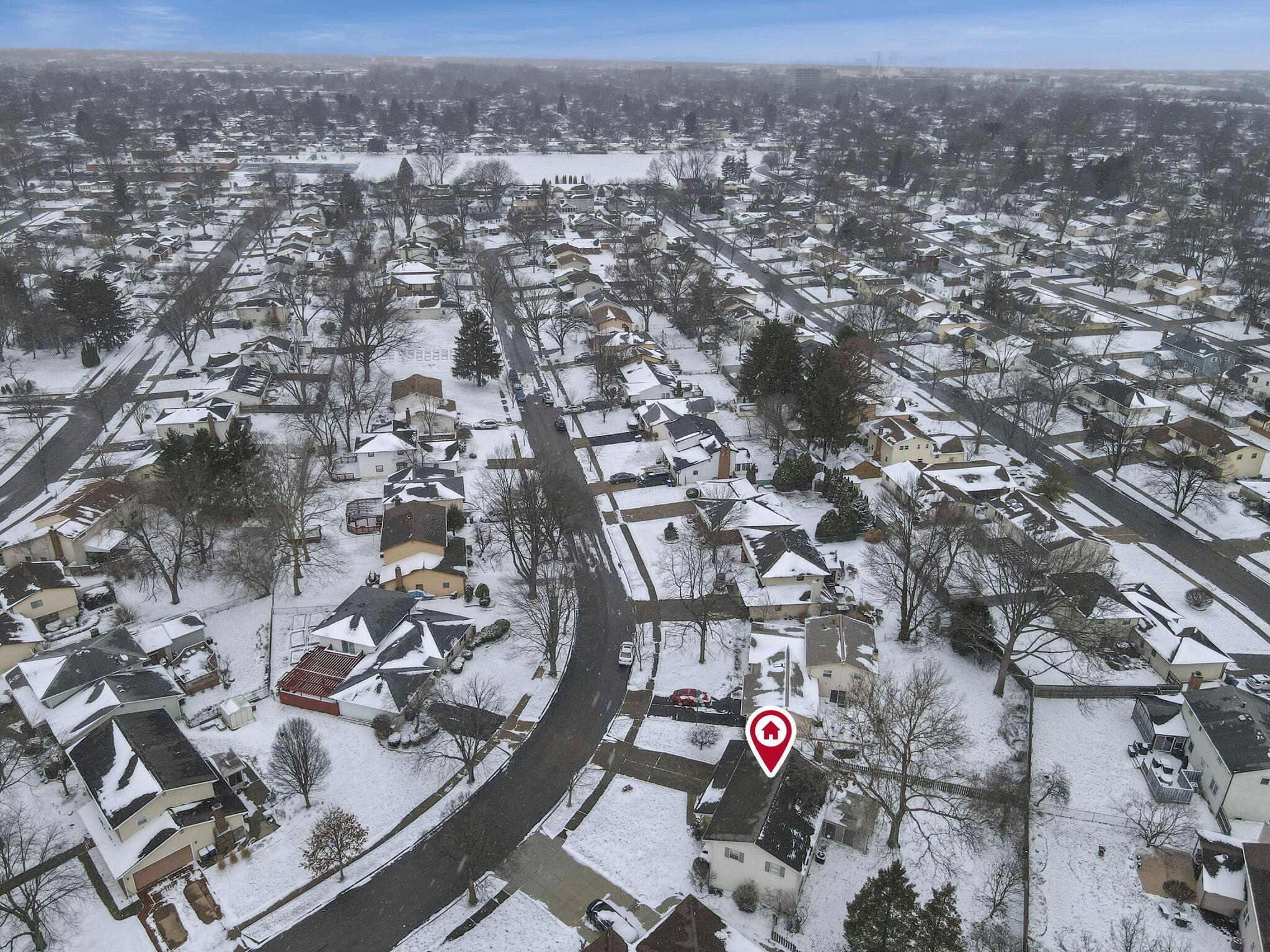 1852 Balsamridge Road Columbus, OH 43229 - Photo 50 of 50 81-web-or-mls-DJI_0890 - Copy
