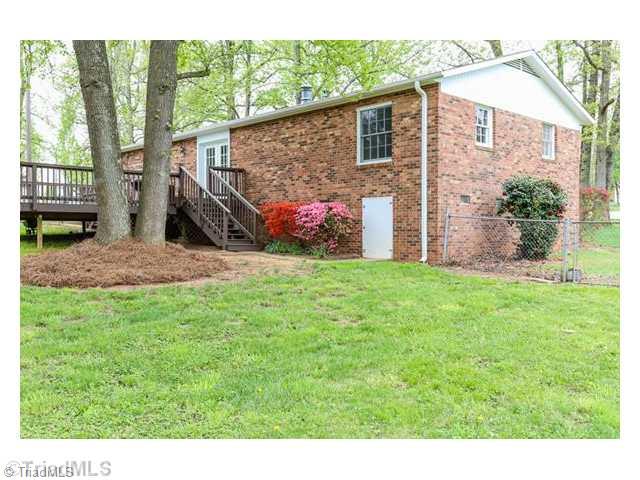 1802 Pleasant Ridge Road Greensboro, NC 27409 - Photo 2 of 16 Exterior Front.