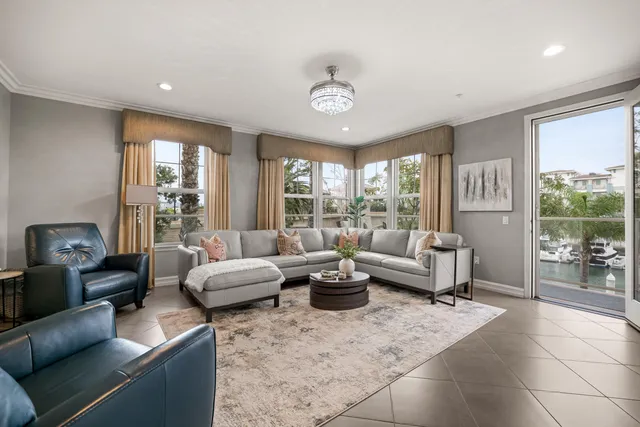 $1,350,000 | 1506 Seabridge Lane, Oxnard, CA 93035
