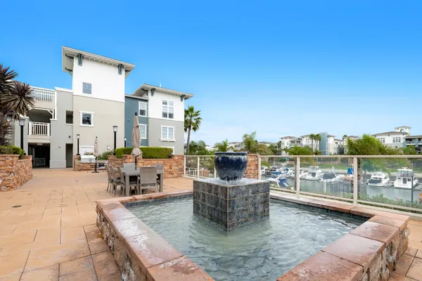 $1,255,000 | 1506 Seabridge Lane, Oxnard, CA 93035