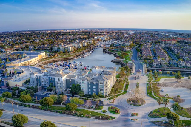 $1,350,000 | 1506 Seabridge Lane, Oxnard, CA 93035