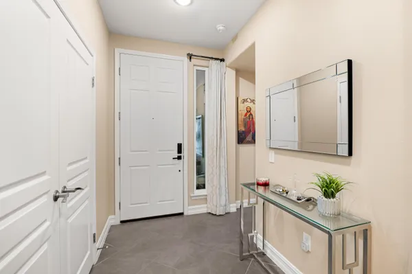 $1,255,000 | 1506 Seabridge Lane, Oxnard, CA 93035