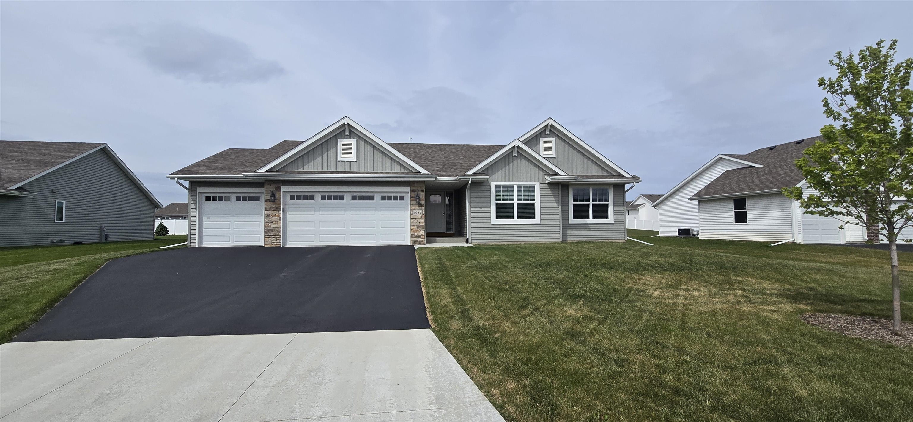 3687 Cardinal Drive Beloit, WI 53511 - Photo 39 of 46