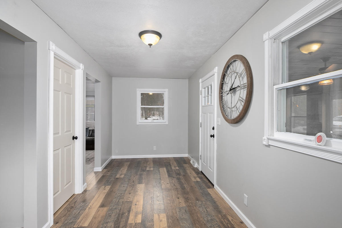 8270 East 8th Street Reed City, MI 49677 - Photo 5 of 20 IMG_1004