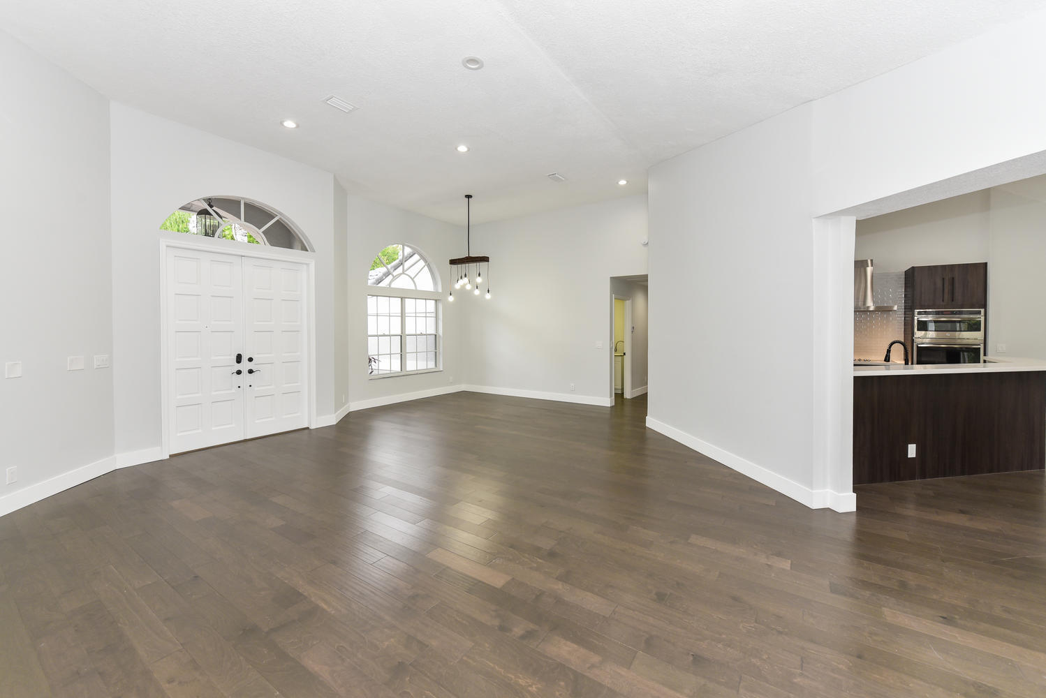 10738 Santa Rosa Drive Boca Raton, FL 33498 - Photo 15 of 39 10738 Santa Rosa Dr Boca Raton-large-017
