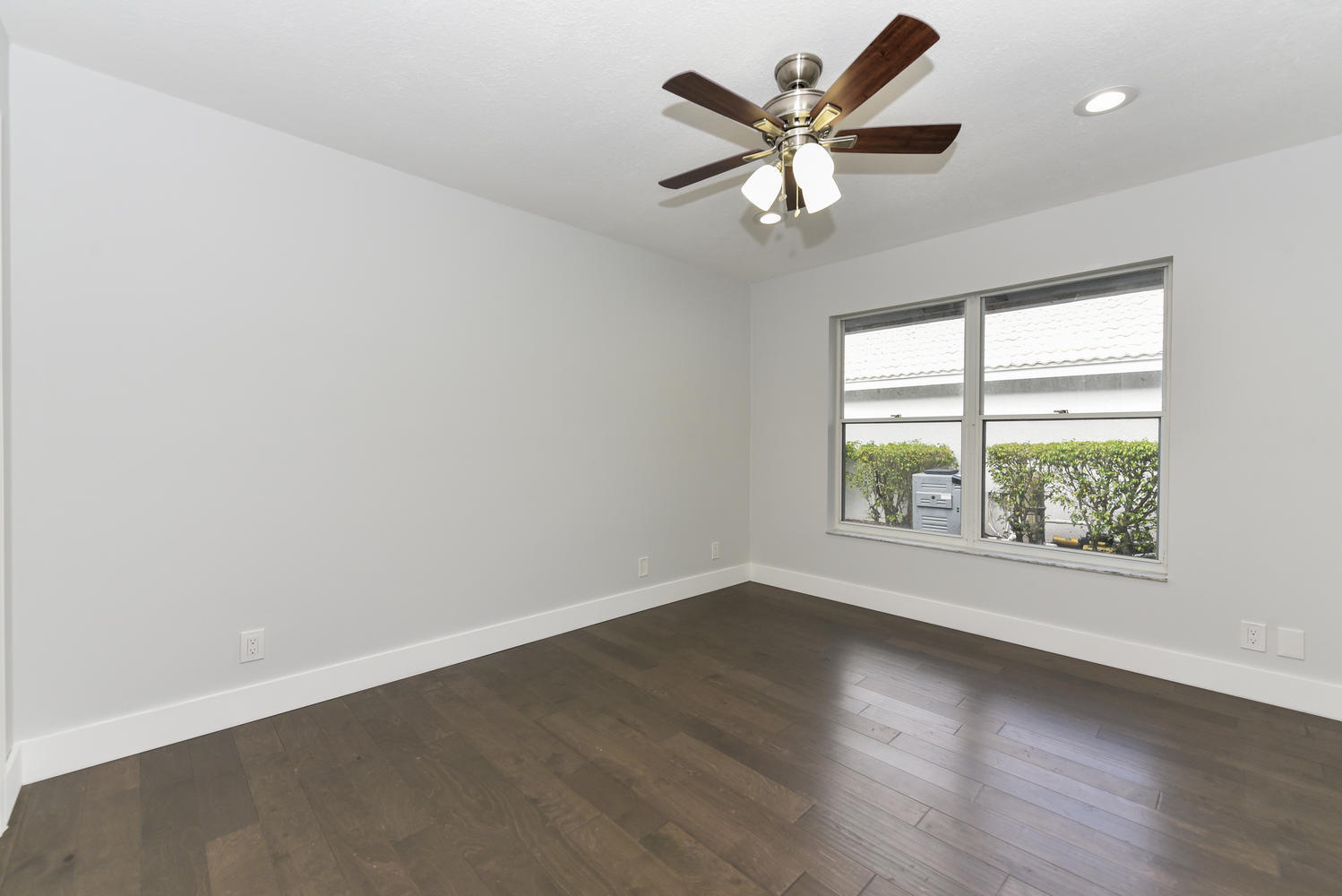 10738 Santa Rosa Drive Boca Raton, FL 33498 - Photo 32 of 39 10738 Santa Rosa Dr Boca Raton-large-030