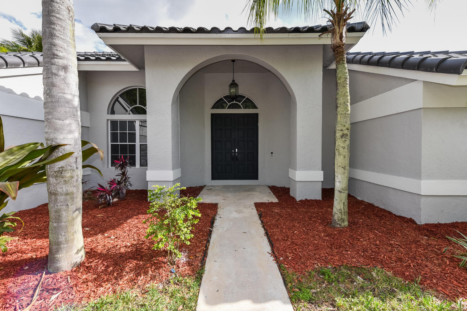 10738 Santa Rosa Drive Boca Raton, FL 33498 - Photo 5 of 39 10738 Santa Rosa Dr Boca Raton-large-003