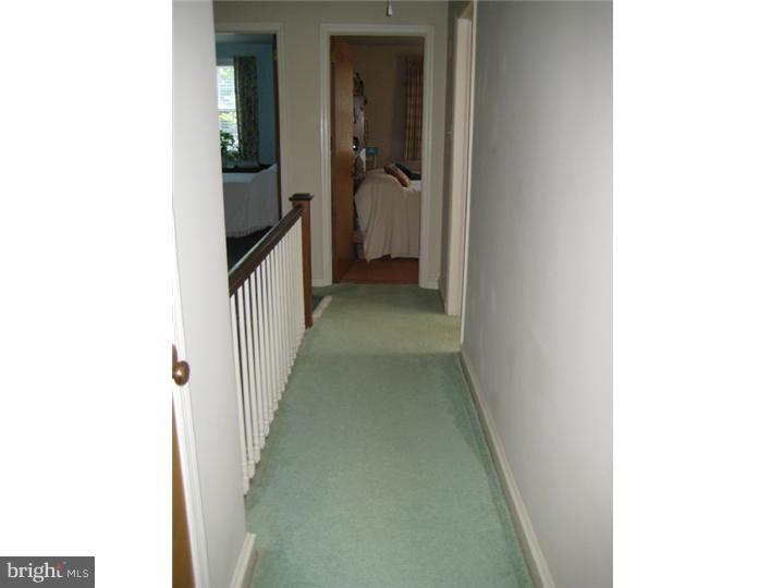312 Waycross Road Wilmington, DE 19803 - Photo 15 of 24 Hallway