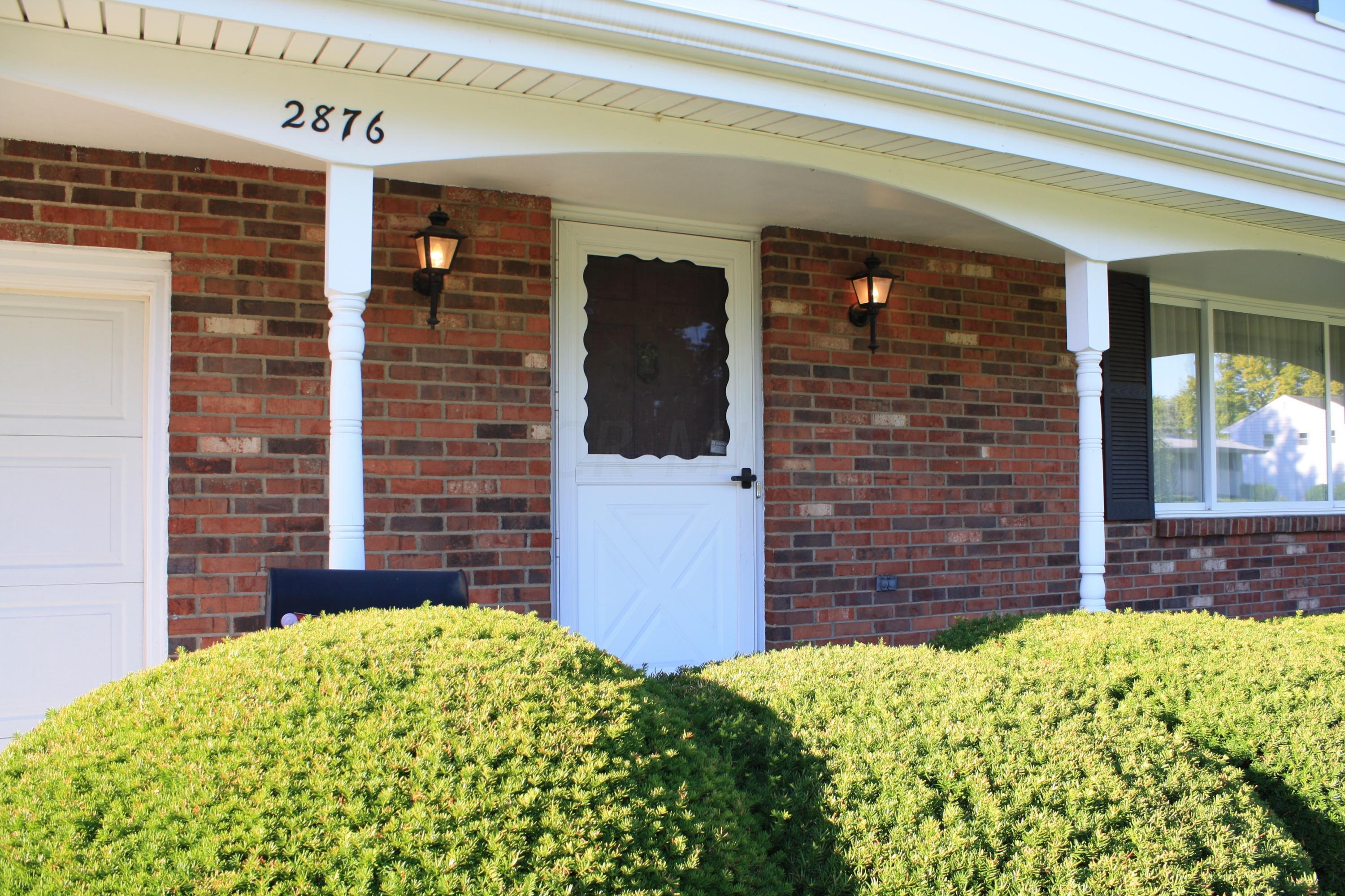 2876 Longfield Road Columbus, OH 43204 - Photo 1 of 33 Gallery Image 1