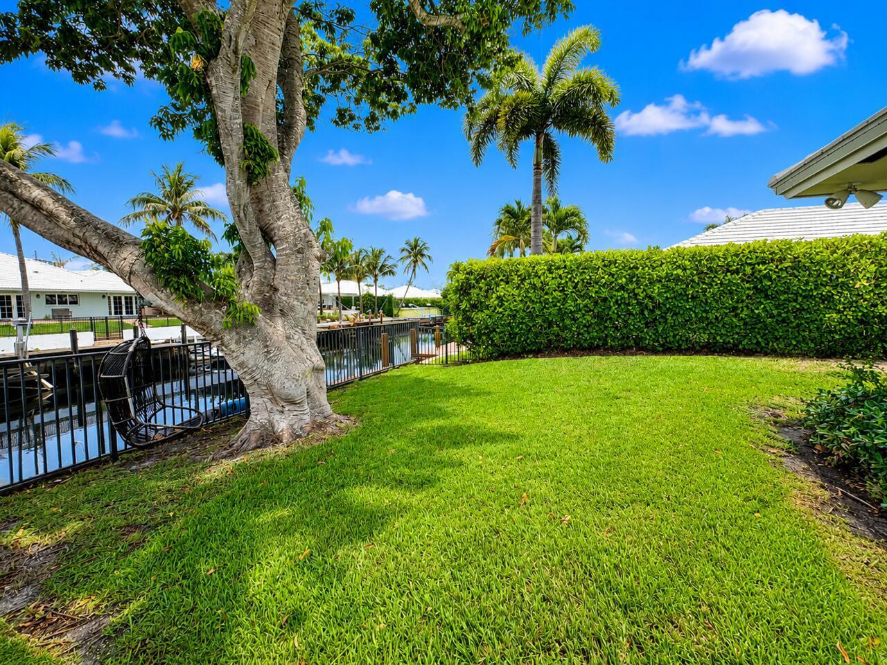 1111 Pepperridge Terrace Boca Raton, FL 33486 - Photo 32 of 47 20260627121452278802000000-o