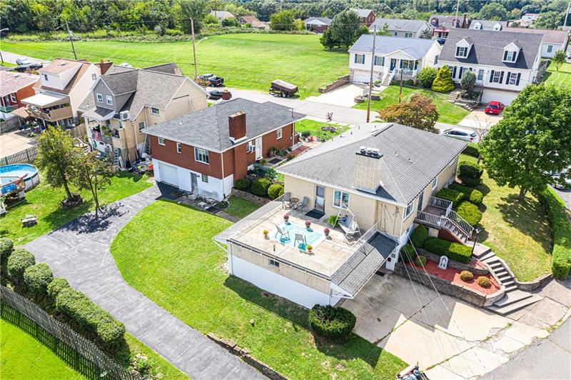 625 Main Street McKees Rocks, PA 15136 - Photo 24 of 25 AERIAL VIEW OF HOME