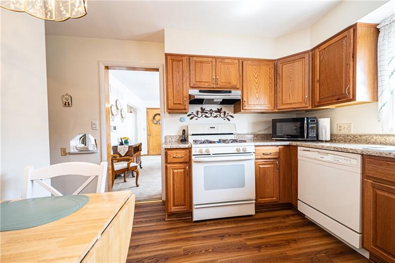 625 Main Street McKees Rocks, PA 15136 - Photo 7 of 25 KITCHEN OPEN TO DINING ROOM