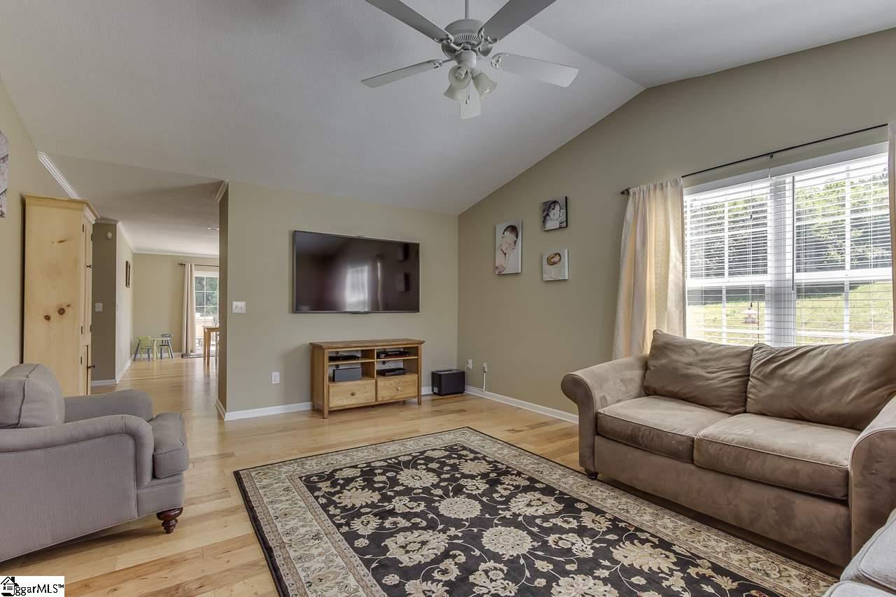 6 Appledown Court Anderson, SC 29621 - Photo 5 of 26
