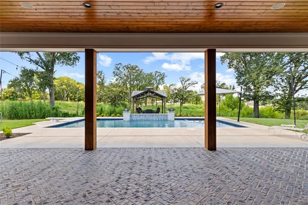 $875,000 | 11039 Farm To Market 607 North, Brownsboro, TX 75756