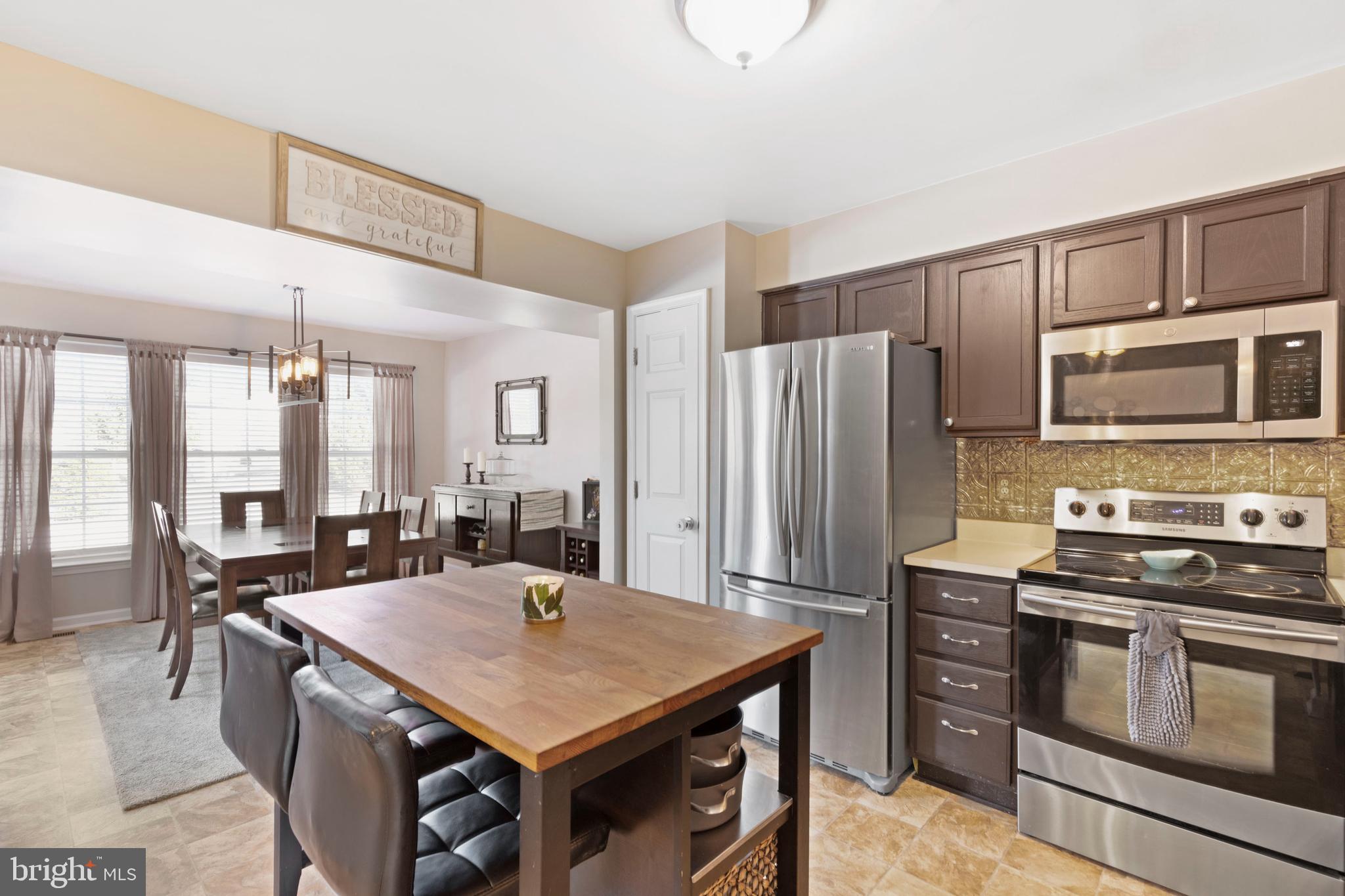 Open Kitchen
